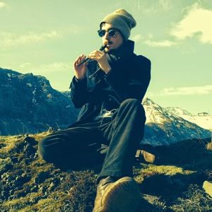 Meet your Posher, Connor